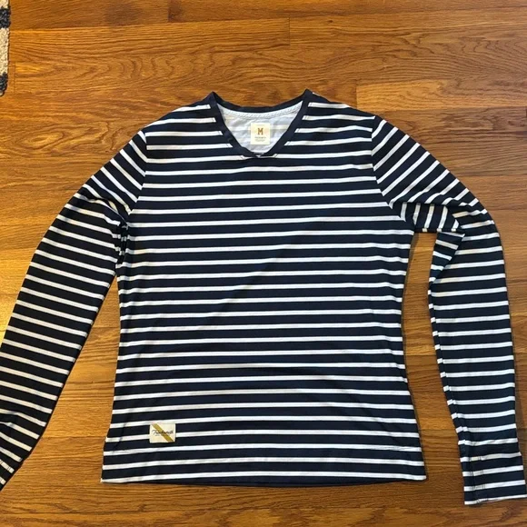 Tracksmith Navy and White Striped Top - Picture 1 of 5